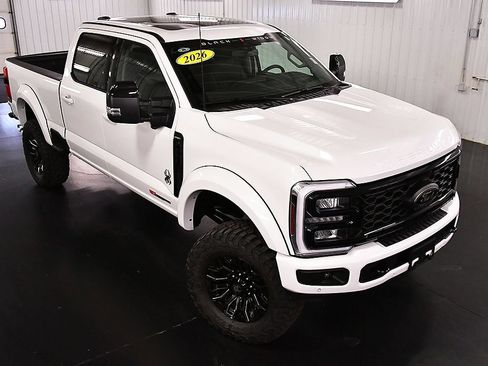 New 2026 Ford F250 Lariat w/ Black Appearance Package AWD/4WD image 14