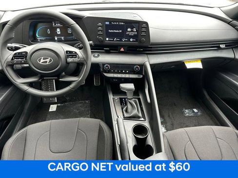 New 2025 Hyundai Elantra Sport image 9
