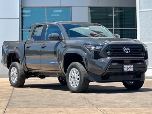 New 2026 Toyota Tacoma SR5 AWD/4WD image 2