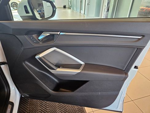 Used 2020 Audi Q3 2.0T Premium Plus w/ Premium Plus Package image 22