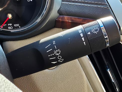 Used 2012 Cadillac CTS Luxury image 13