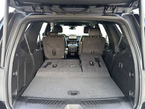 Used 2024 Chevrolet Tahoe LT image 9