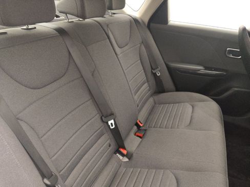 Used 2025 Kia K4 EX FWD image 19