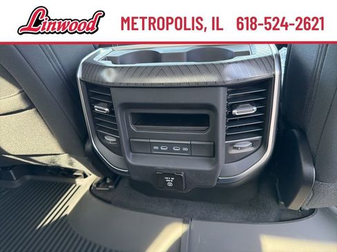 New 2026 RAM 1500 Big Horn AWD/4WD image 12