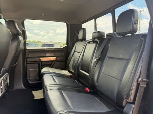 Used 2020 Ford F250 Lariat w/ Lariat Value Package AWD/4WD image 25