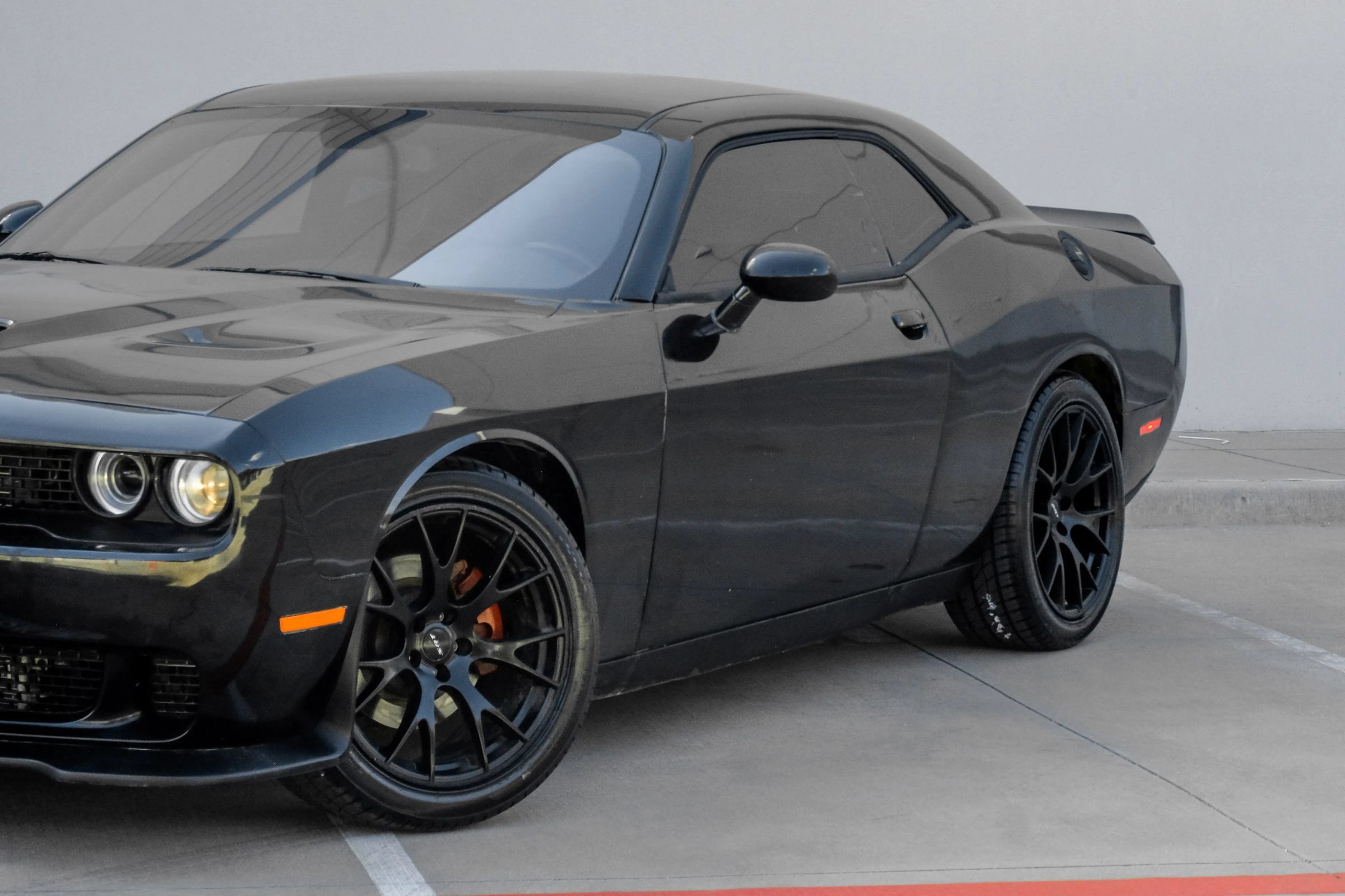 Used 2019 Dodge Challenger R/T RWD image 8