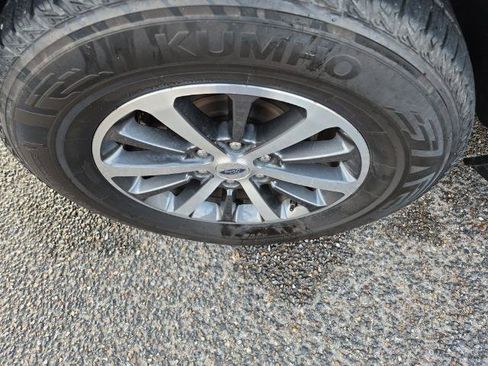 Certified 2021 Ford Expedition XLT RWD image 25