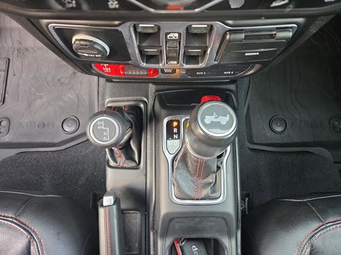 Used 2020 Jeep Wrangler Unlimited Rubicon image 15