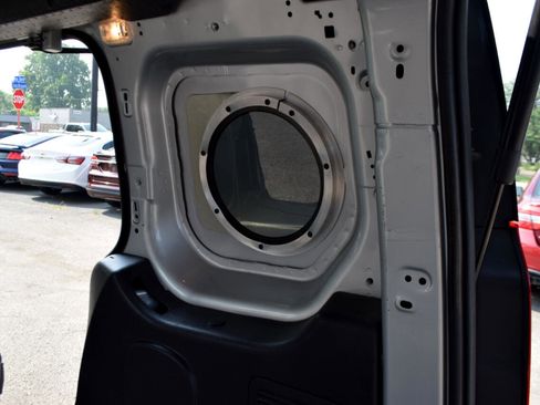 Used 2015 Ford Transit Connect XL image 13