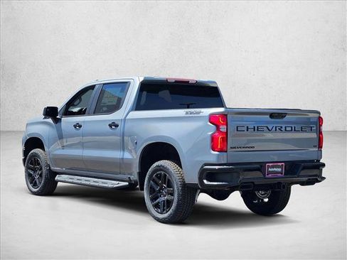 New 2026 Chevrolet Silverado 1500 LT Trail Boss w/ Dark Appearance Package AWD/4WD image 9