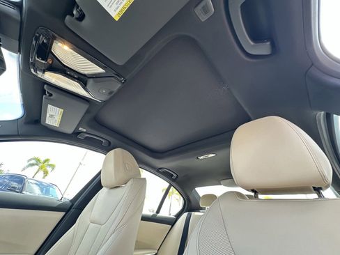 New 2026 BMW 330i Sedan w/ Premium Package RWD image 22