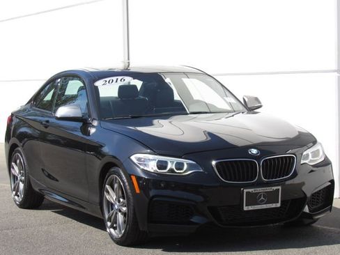 Used 2016 BMW M235i xDrive Coupe AWD/4WD image 2