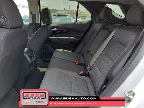Used 2024 Chevrolet Equinox LT FWD image 14
