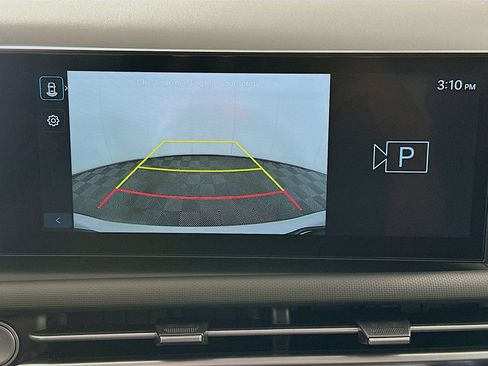Used 2025 Hyundai Tucson SEL FWD image 21