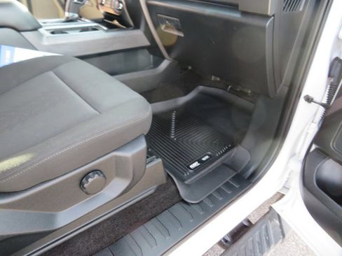 Used 2018 Ford F150 XLT w/ Equipment Group 301A Mid image 19