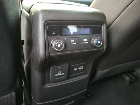 Used 2023 GMC Acadia AT4 AWD/4WD image 11