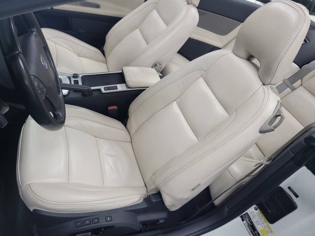 Used 2013 Volvo C70 T5 FWD image 21
