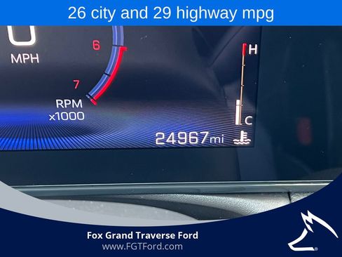 Used 2025 Chevrolet TrailBlazer LT AWD/4WD image 6