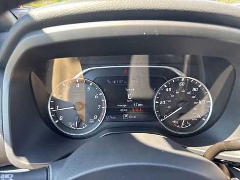 Used 2024 Nissan Titan SV w/ SV Bronze Edition Package image 22