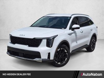 Used 2025 Kia Sorento S