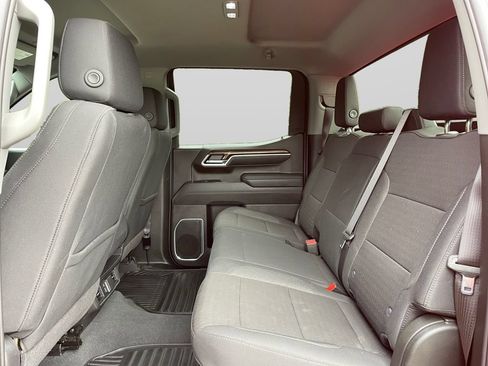 Used 2026 Chevrolet Silverado 1500 LT AWD/4WD image 19