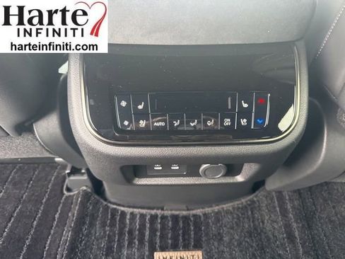 New 2026 INFINITI QX80 Autograph w/ Premium Cargo Package image 11