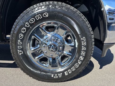 New 2026 RAM 2500 Tradesman AWD/4WD image 11