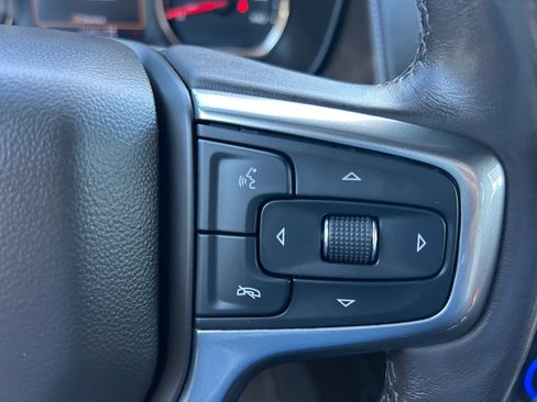 Used 2021 Chevrolet Tahoe LT w/ LT Signature Package image 29