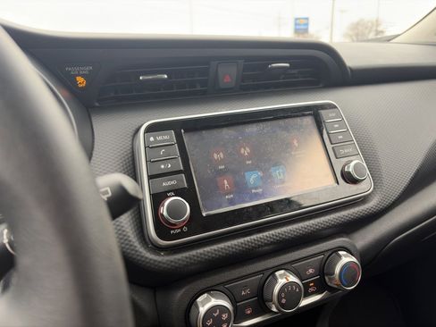 Used 2024 Nissan Kicks S image 20