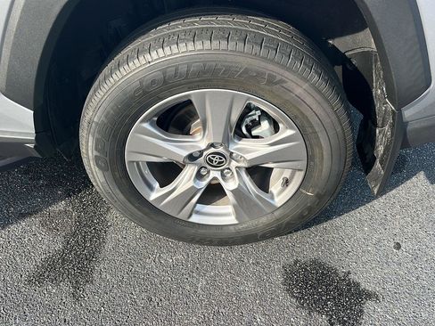 Certified 2023 Toyota RAV4 XLE FWD image 36