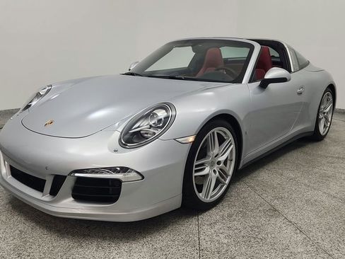 Used 2015 Porsche 911 Targa 4S image 45