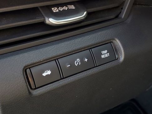 Used 2022 Nissan Altima 2.5 SV image 14