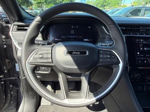 Used 2024 Jeep Grand Cherokee L Laredo AWD/4WD image 13