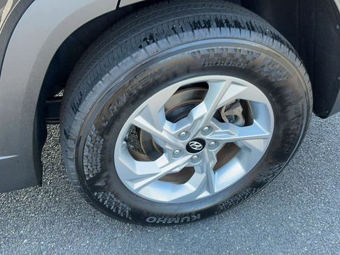 Certified 2022 Hyundai Tucson SEL w/ Cargo Package AWD/4WD image 13