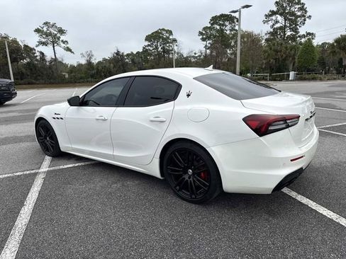 Used 2023 Maserati Ghibli Modena image 5