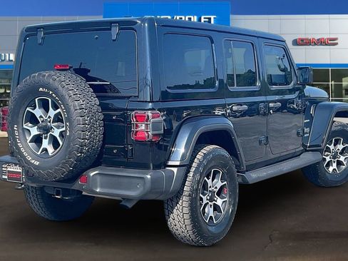 Used 2021 Jeep Wrangler Unlimited Sahara AWD/4WD image 6