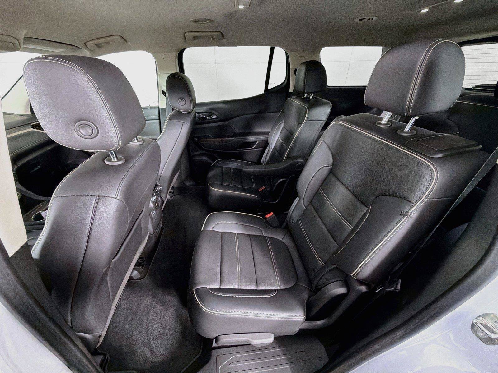 Used 2023 GMC Acadia Denali w/ Denali Technology Package AWD/4WD image 26
