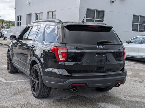 Used 2019 Ford Explorer XLT w/ Equipment Group 202A FWD image 6