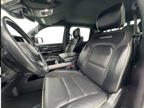 Used 2022 RAM 1500 Laramie w/ Sport Appearance Package image 19