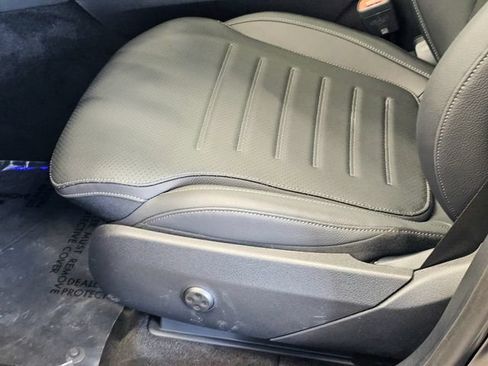 New 2026 Mercedes-Benz GLC 300 4MATIC image 18