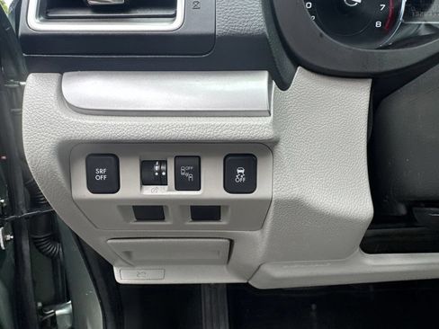 Used 2017 Subaru Forester 2.5i Premium AWD/4WD image 19