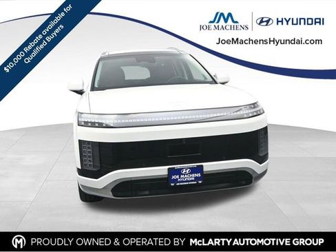 New 2026 Hyundai Ioniq 9 Calligraphy image 3