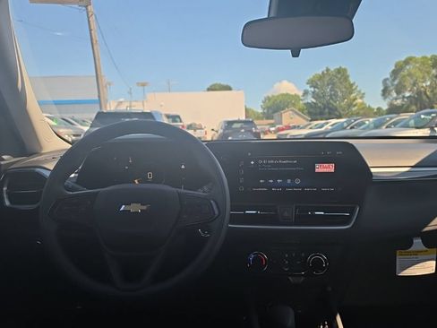 New 2026 Chevrolet TrailBlazer LS w/ LS Convenience Package FWD image 11
