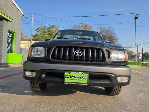 Used 2001 Toyota Tacoma 2WD Regular Cab image 9