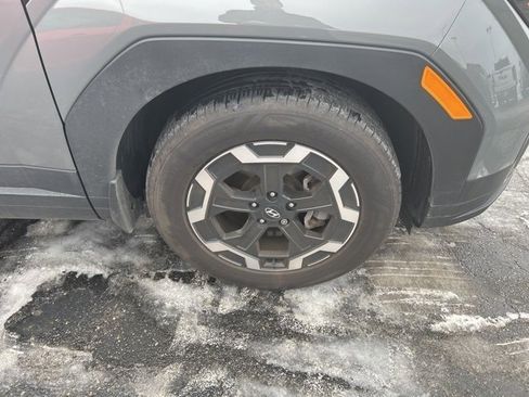 Used 2025 Hyundai Santa Fe SEL image 4