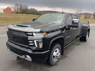 Used 2022 Chevrolet Silverado 3500 High Country w/ Snow Plow Prep/Camper Package video 3
