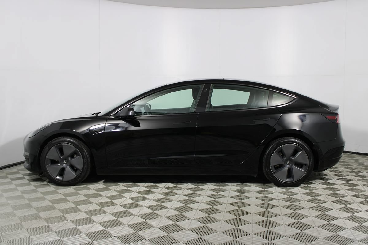 Used 2022 Tesla Model 3 Long Range AWD/4WD image 9