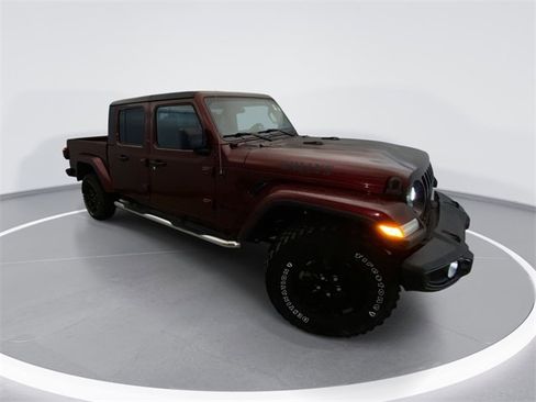 Used 2021 Jeep Gladiator Willys image 1