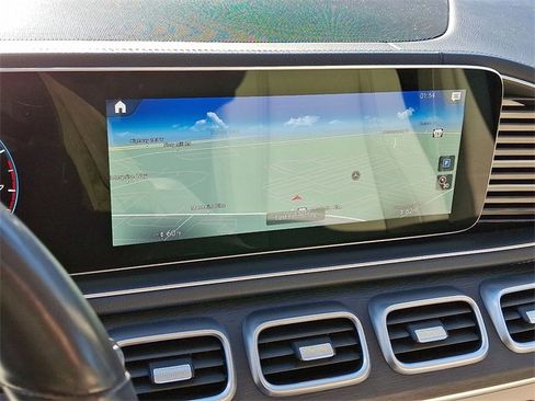 Used 2022 Mercedes-Benz GLS 450 4MATIC image 19