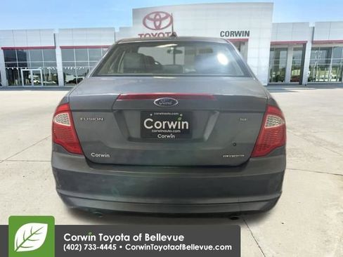 Used 2012 Ford Fusion SE image 4